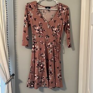 Brand new dress, never worn, size small